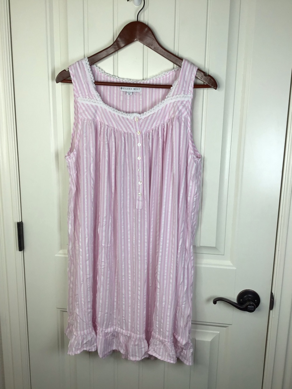 Eileen West Granny Core Sleeveless Nightgown in Pink & White Stripe Size Medium - Picture 2 of 8